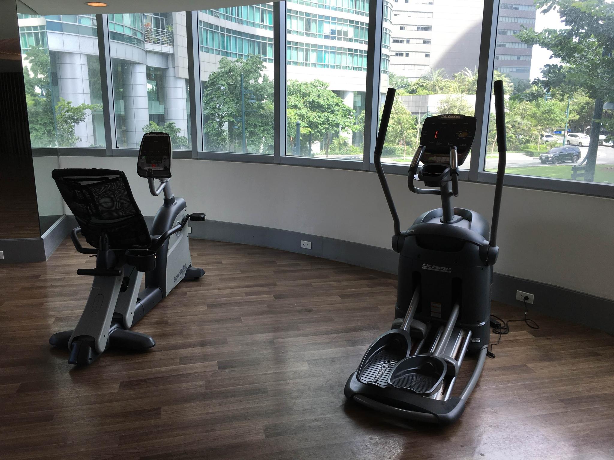Avant Serviced Suites - Personal Concierge Манила Экстерьер фото