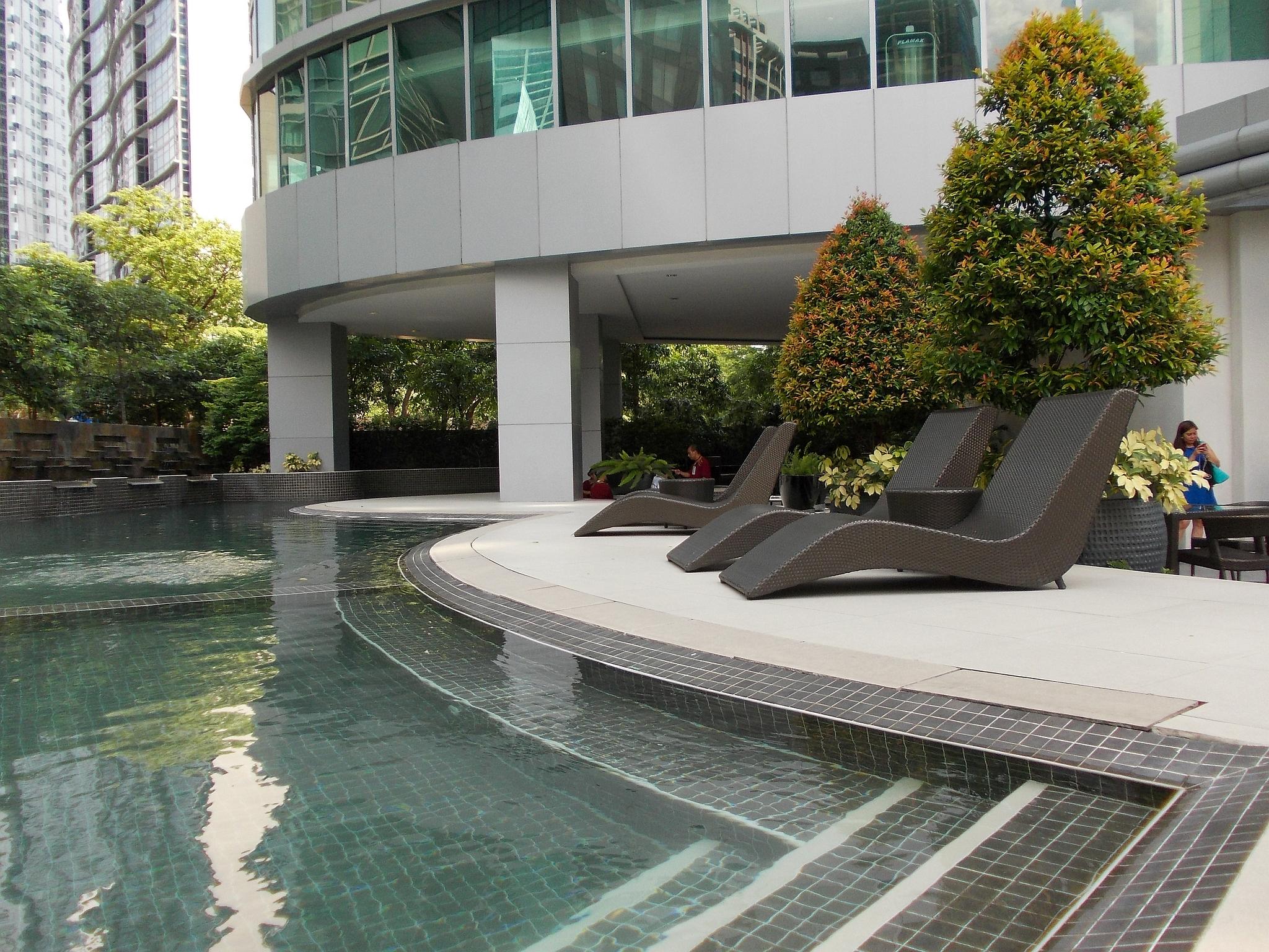 Avant Serviced Suites - Personal Concierge Манила Экстерьер фото