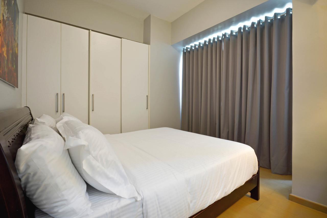 Avant Serviced Suites - Personal Concierge Манила Экстерьер фото