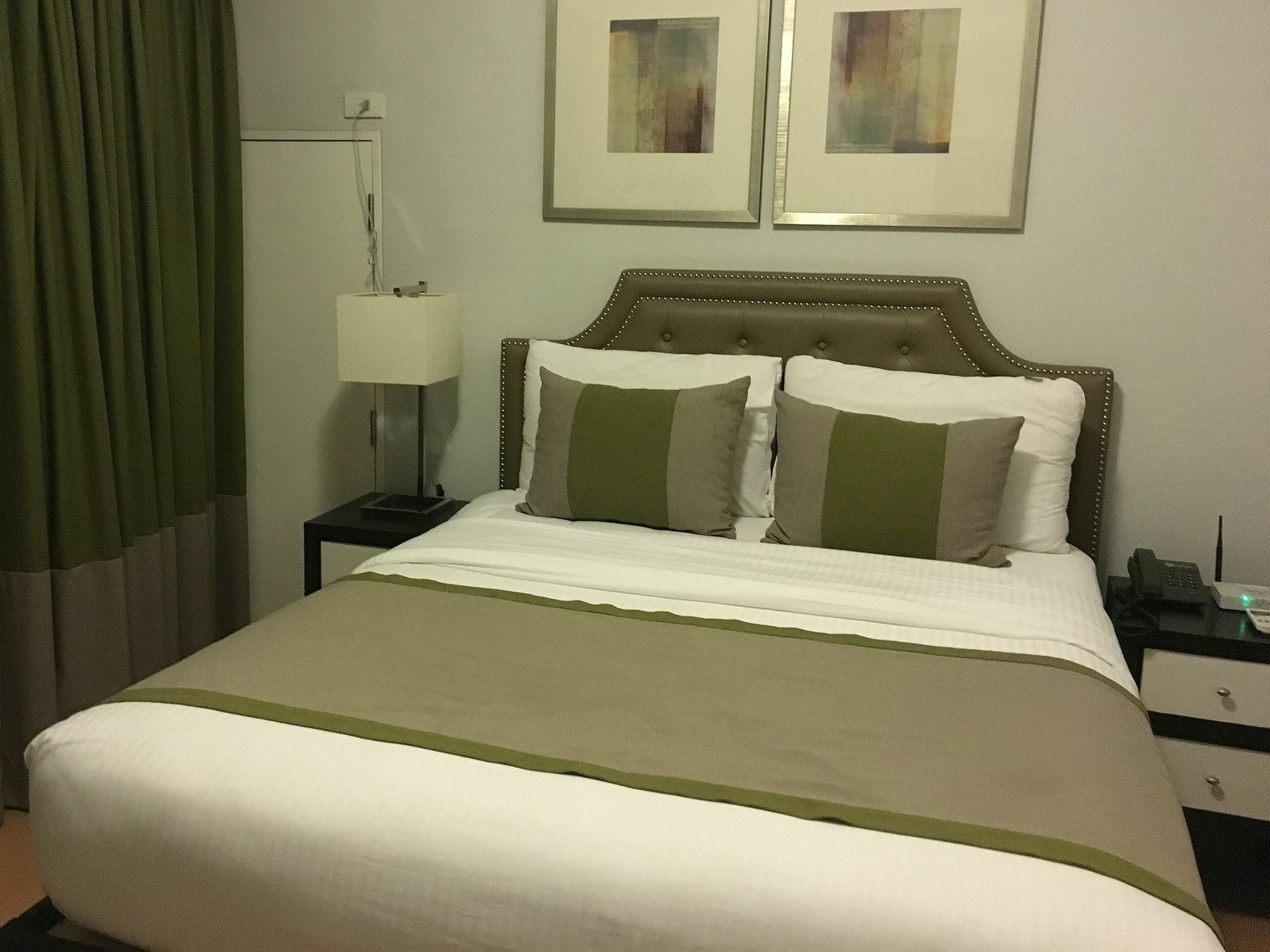 Avant Serviced Suites - Personal Concierge Манила Экстерьер фото